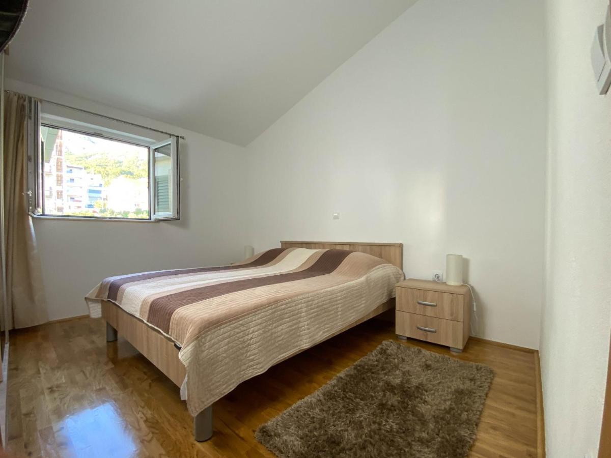 Hotel Apartman Ivan à Makarska Extérieur photo