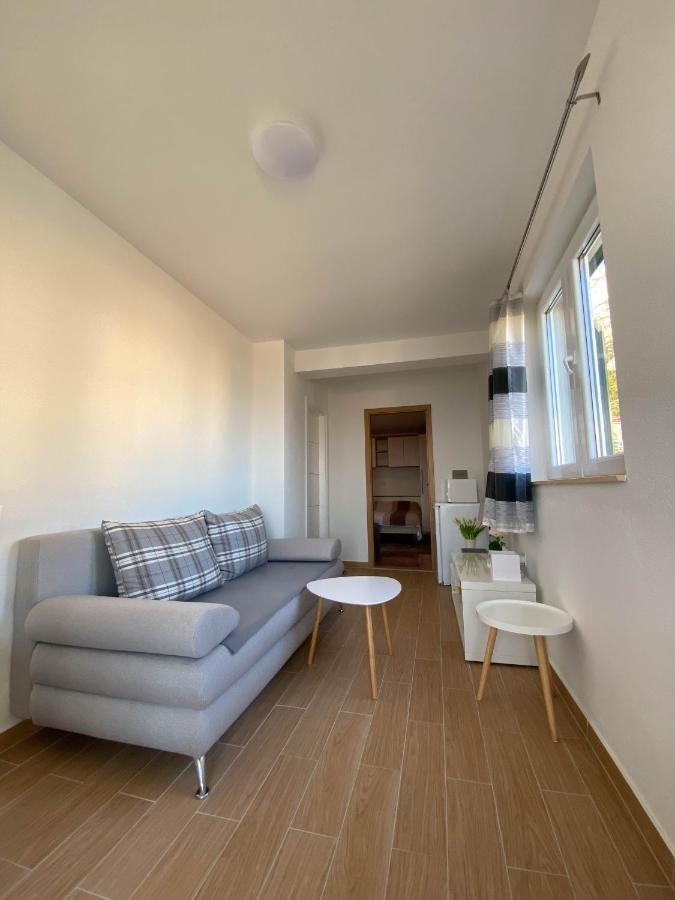 Hotel Apartman Ivan à Makarska Extérieur photo
